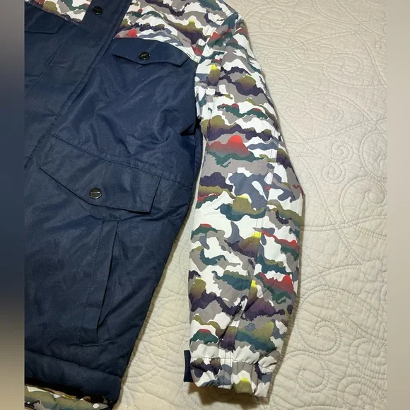 NEW! Arctix Camo Slalom Insulated Winter Jacket boys Size Med NWOT - Picture 9 of 15